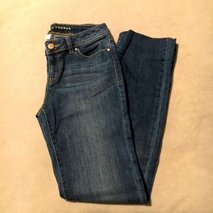 Lauren Conrad Mid Rise Boot Cut Jeans size 6
